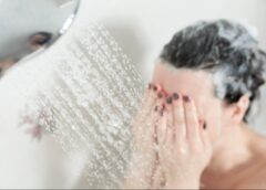 WHAT EVERY FIBROMYALGIA SUFFERER OUGHT TO KNOW ABOUT TAKING A SHOWER