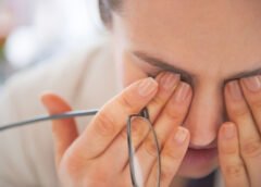 How Fibromyalgia Can Affect Your Eyes